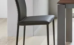 Tavoli e sedie 